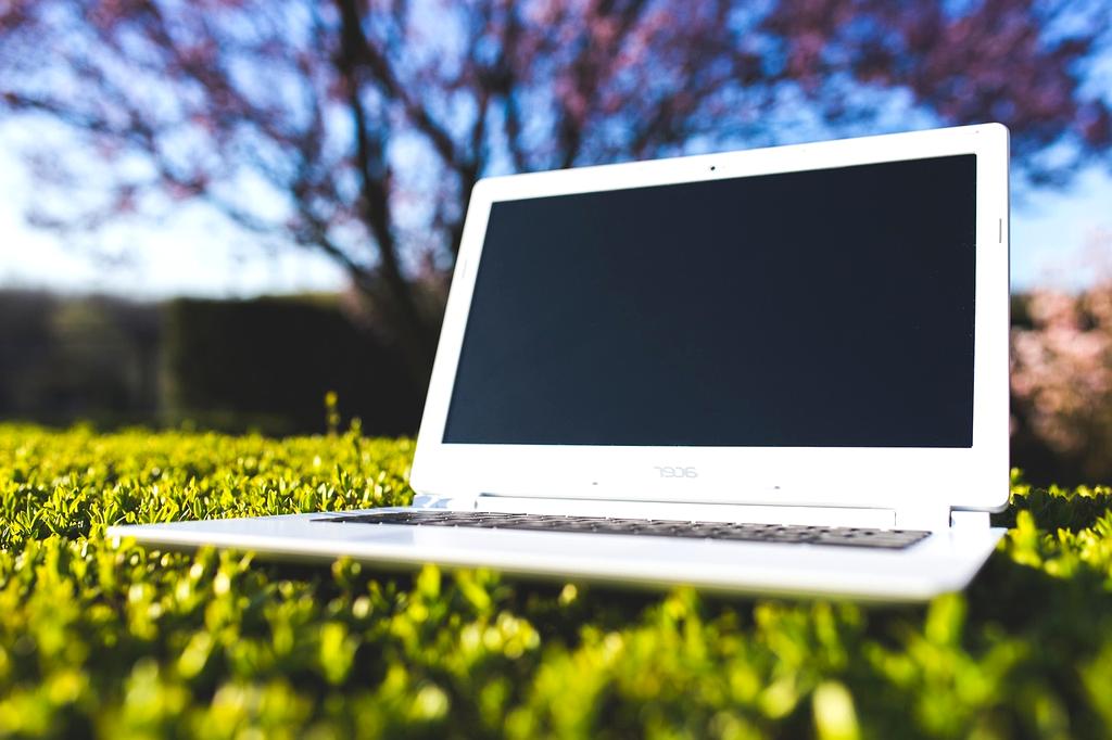 Jessica Smith - Lead Technology Editor